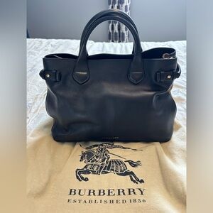 Burberry Derby Calfskin House Check Medium Banner Tote Black